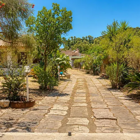 別荘 Mediterranean Garden House トッレ・デッレ・ステッレ